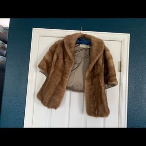 VINTAGE VAUGHN-WEIL FUR STOLE